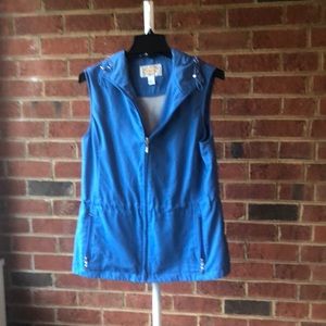 Talbots Lightweight Rain/Windbreaker Vest. Adjustable hood & waist. Zipped front
